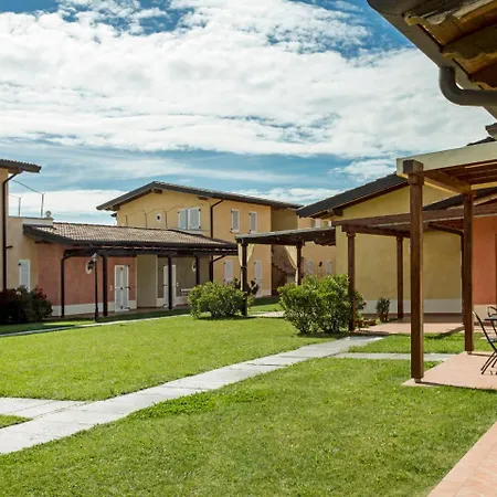 Apartment Locazione Turistica La Corte